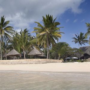 Driftwood Beach Club